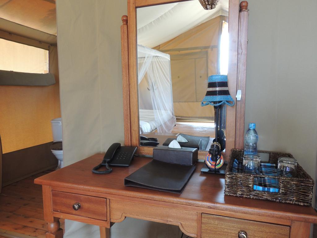 Loyk Mara Luxury Camp Hotel Maasai Mara Bagian luar foto